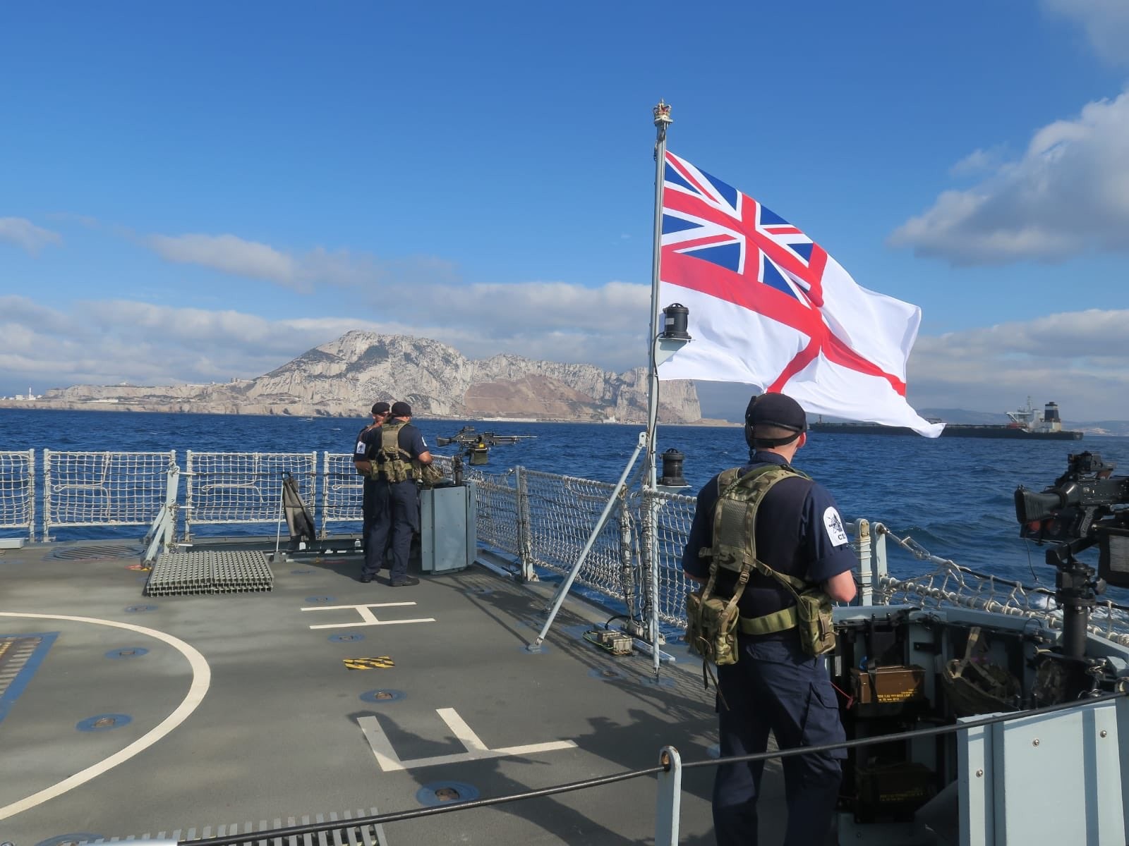 HMS Forth 2.jpg